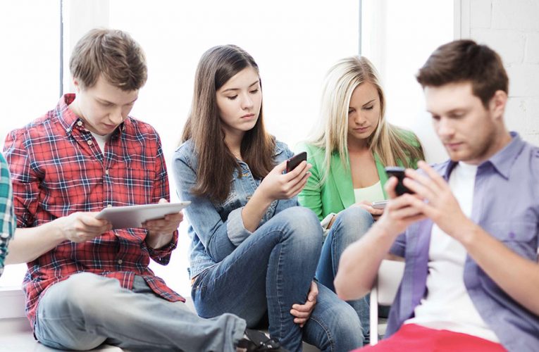 Es momento de los Jóvenes en la Política – es momento del digital